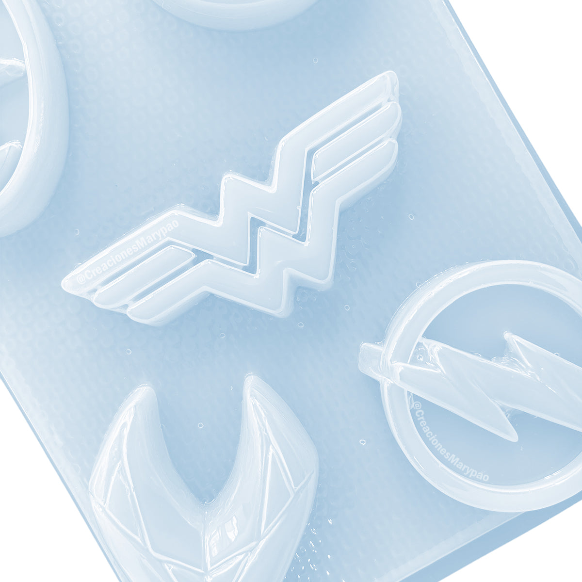 Molde Escudos Superheroes Jabon M1