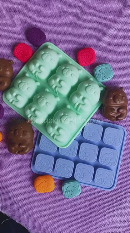 ✨ Pack de Moldes de Silicón Capibaras🍫